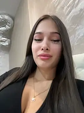 EricaWalls online show from 12/23/24, 07:09