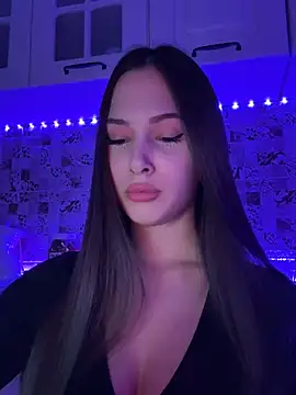 EricaWalls online show from 02/03/25, 04:20