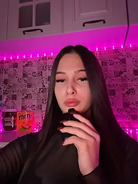 EricaWalls online show from 02/18/25, 01:43