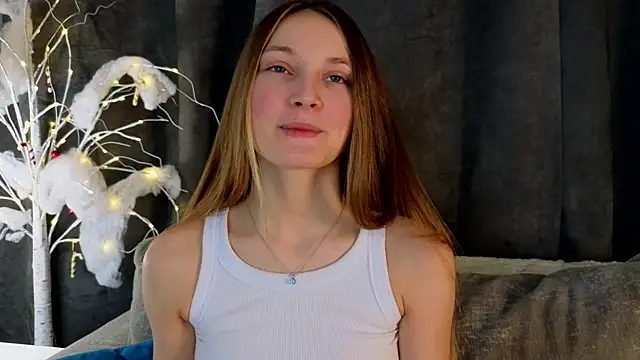 MonaEldon online show from 01/06/25, 01:20