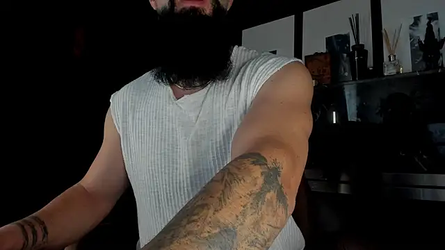 Snapshot of axxelrich_ chatting on 10/12/25, 06:12 axxelrich online show from 10/12/25, 06:12