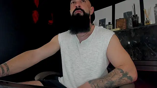 Snapshot of axxelrich_ chatting on 10/15/25, 09:37 axxelrich online show from 10/15/25, 09:37