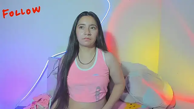 litle mily  online show from 10/28/25, 11:25