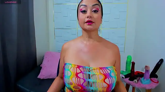 IsaSixty9 online show from 12/17/24, 07:04