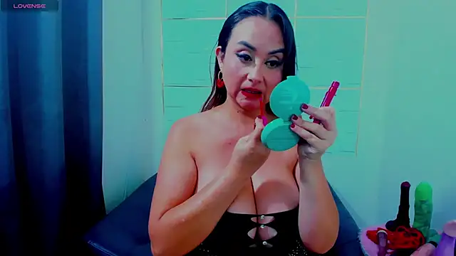 IsaSixty9 online show from 03/05/25, 11:05