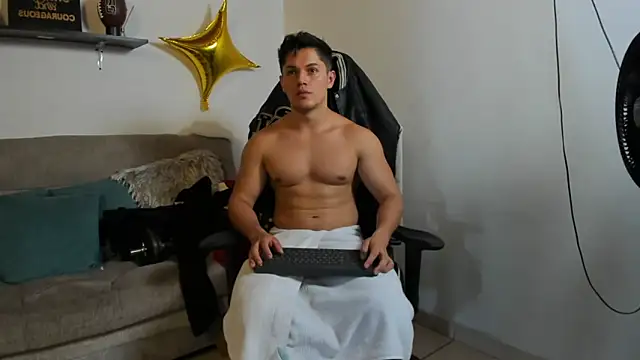 julian wallace online show from 10/13/25, 07:14