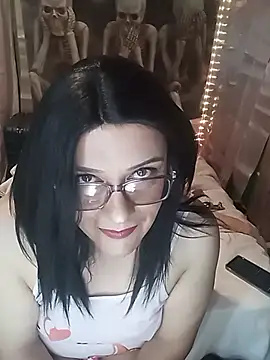 JOSSYANNE online show from 10/14/25, 04:13