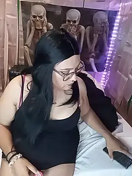 JOSSYANNE online show from 10/17/25, 03:53