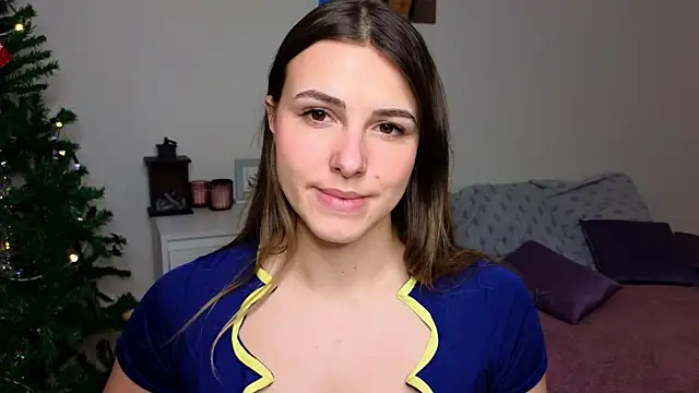 Snapshot of sophia_euphoriaa chatting on 01/18/25, 01:18 sophia euphoriaa online show from 01/18/25, 01:18