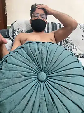 Hot budddy online show from 11/10/25, 06:18