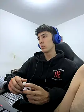 gojo satoru 18 online show from 10/09/25, 01:53