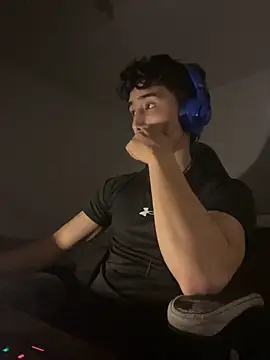 gojo satoru 18 online show from 11/12/25, 06:25