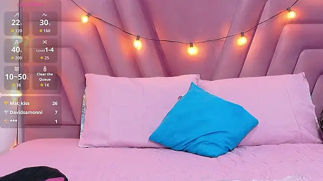 Beautifulskinny18 online show from 10/27/25, 07:40