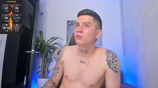 Yeiko Romero  online show from 10/10/25, 08:35