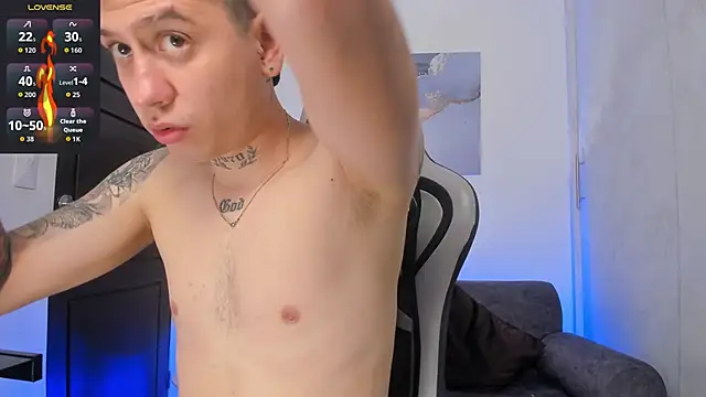 Yeiko Romero  online show from 10/14/25, 09:43