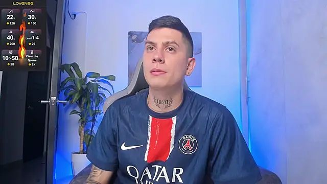 Yeiko Romero  online show from 10/16/25, 05:47