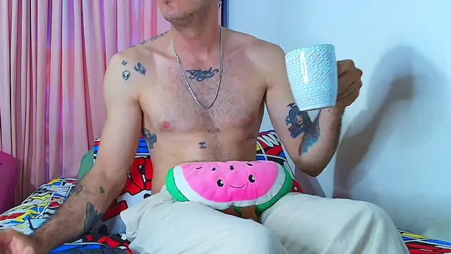 Thomass00 online show from 02/24/25, 02:58