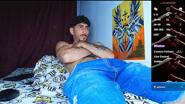 Thomass00 online show from 10/21/25, 02:23