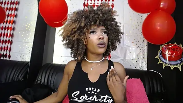 Snapshot of TIFFANYYSTAR chatting on 01/25/25, 02:14 TIFFANYYSTAR online show from 01/25/25, 02:14