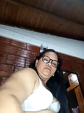 Snapshot of Sikiu_40 chatting on 02/04/25, 08:56 Sikiu 40 online show from 02/04/25, 08:56