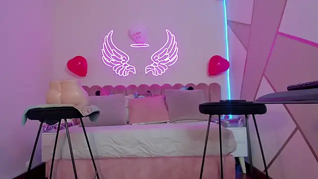  scarletmoore online show from 02/08/25, 01:33