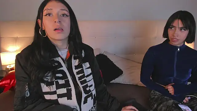 Zowi Hottiee online show from 02/19/25, 02:55