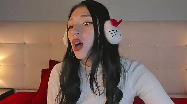 Zowi Hottiee online show from 03/05/25, 02:46