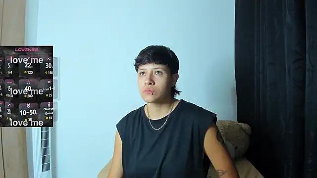 violet casper  online show from 12/18/24, 05:59