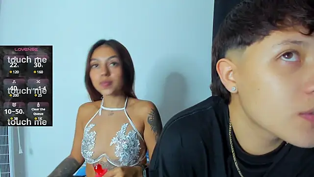 violet casper  online show from 12/22/24, 06:28