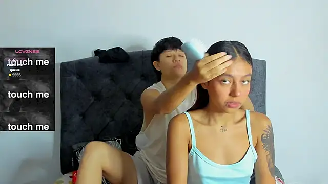 violet casper  online show from 01/26/25, 10:02