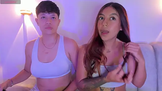 violet casper  online show from 09/12/25, 04:45