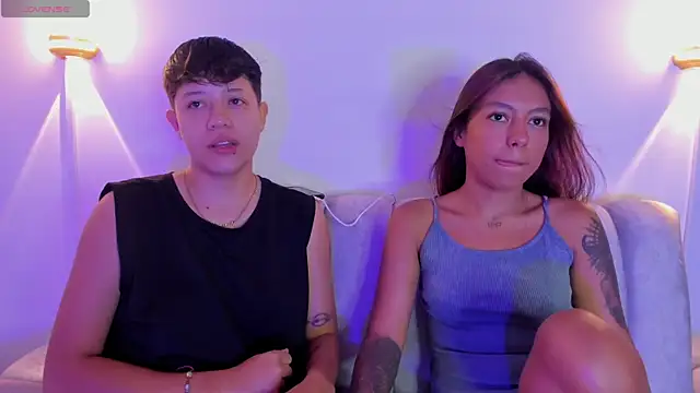 violet casper  online show from 09/18/25, 04:03