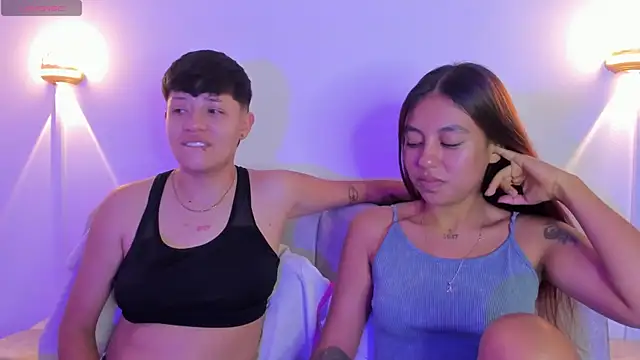 violet casper  online show from 10/24/25, 05:37