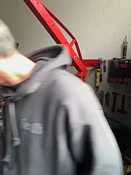 donnuozfutura online show from 02/10/25, 01:11