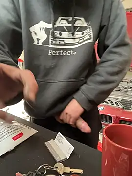 donnuozfutura online show from 03/06/25, 12:19