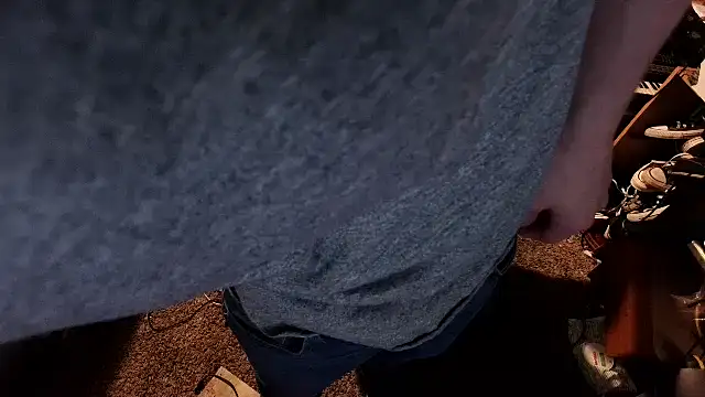 Snapshot of deadpi chatting on 03/11/25, 12:39 deadpi online show from 03/11/25, 12:39