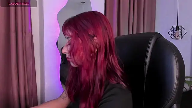 cloe  palmer online show from 03/07/25, 12:01