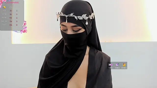 Snapshot of iiris_ chatting on 12/20/24, 12:05 iiris online show from 12/20/24, 12:05