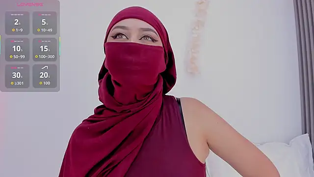 iiris  online show from 10/14/25, 03:02