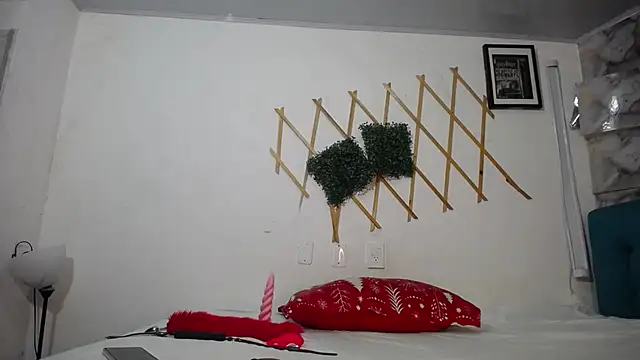 diabla sexyboobs online show from 10/14/25, 04:02