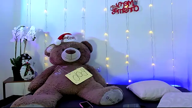 kendal scott1 online show from 12/10/24, 10:37