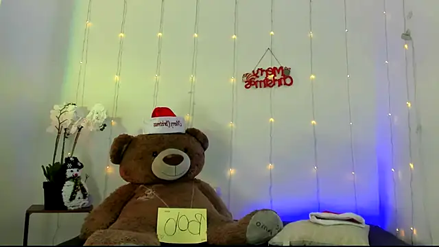 kendal scott1 online show from 12/12/24, 08:21