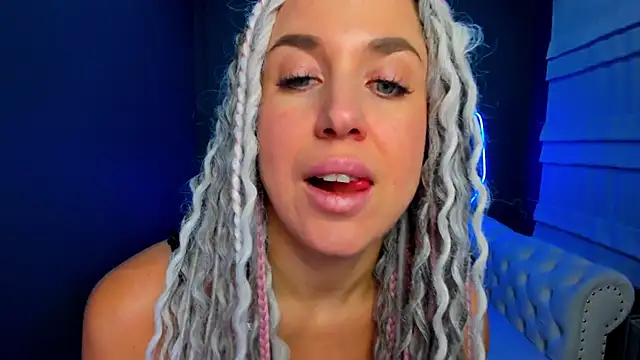 rock n roxy online show from 11/17/25, 01:33