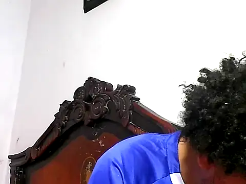 maick5- online show from 10/17/25, 06:54