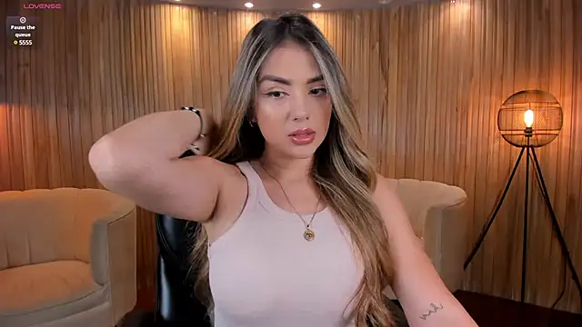 Snapshot of ChloePreston_ chatting on 01/28/25, 10:45 ChloePreston online show from 01/28/25, 10:45