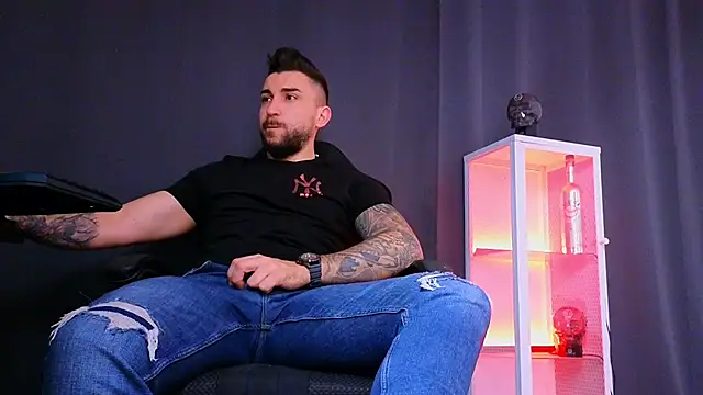 Snapshot of MightyAaron66 chatting on 02/26/25, 04:36 MightyAaron66 online show from 02/26/25, 04:36