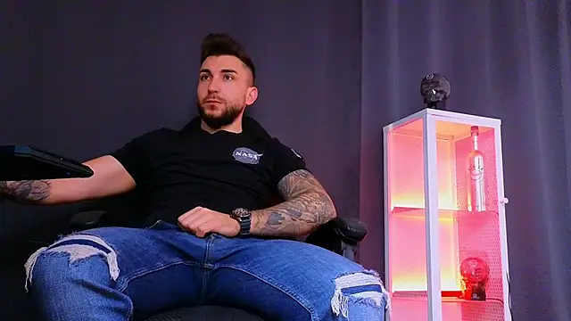 Snapshot of MightyAaron66 chatting on 02/27/25, 07:44 MightyAaron66 online show from 02/27/25, 07:44