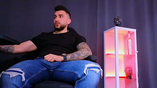 Snapshot of MightyAaron66 chatting on 03/13/25, 05:22 MightyAaron66 online show from 03/13/25, 05:22