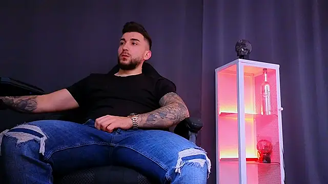 Snapshot of MightyAaron66 chatting on 03/14/25, 03:58 MightyAaron66 online show from 03/14/25, 03:58