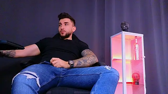 Snapshot of MightyAaron66 chatting on 03/22/25, 05:28 MightyAaron66 online show from 03/22/25, 05:28